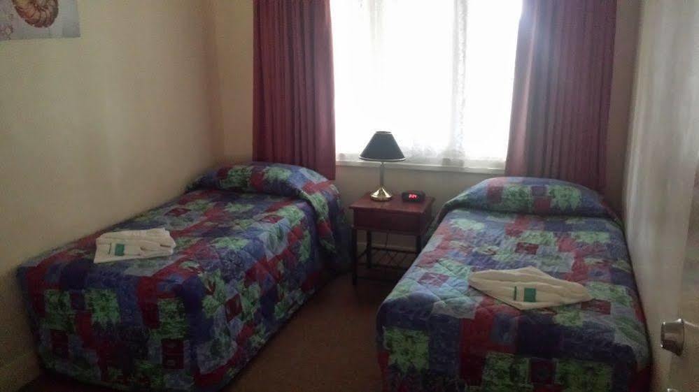 Park Avenue Holiday Units Олбани Екстериор снимка