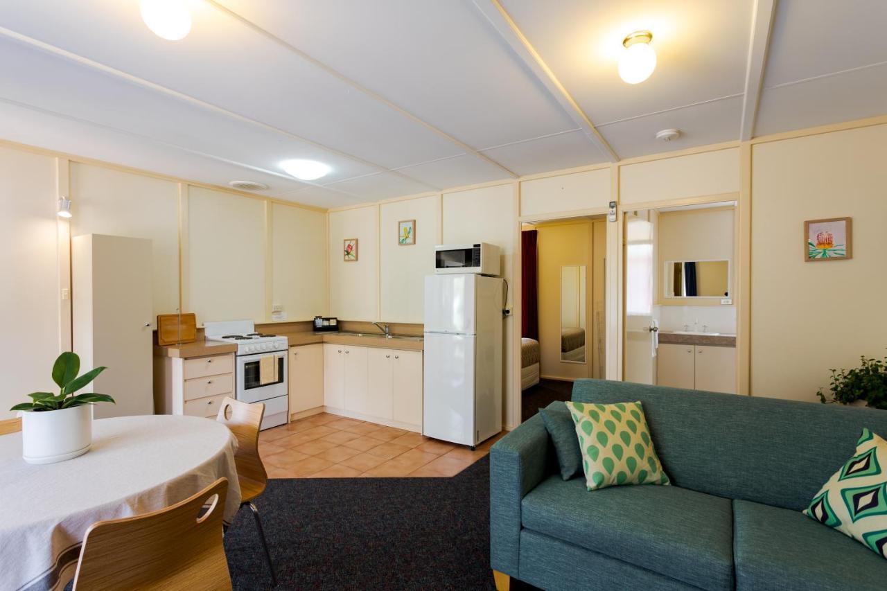 Park Avenue Holiday Units Олбани Екстериор снимка